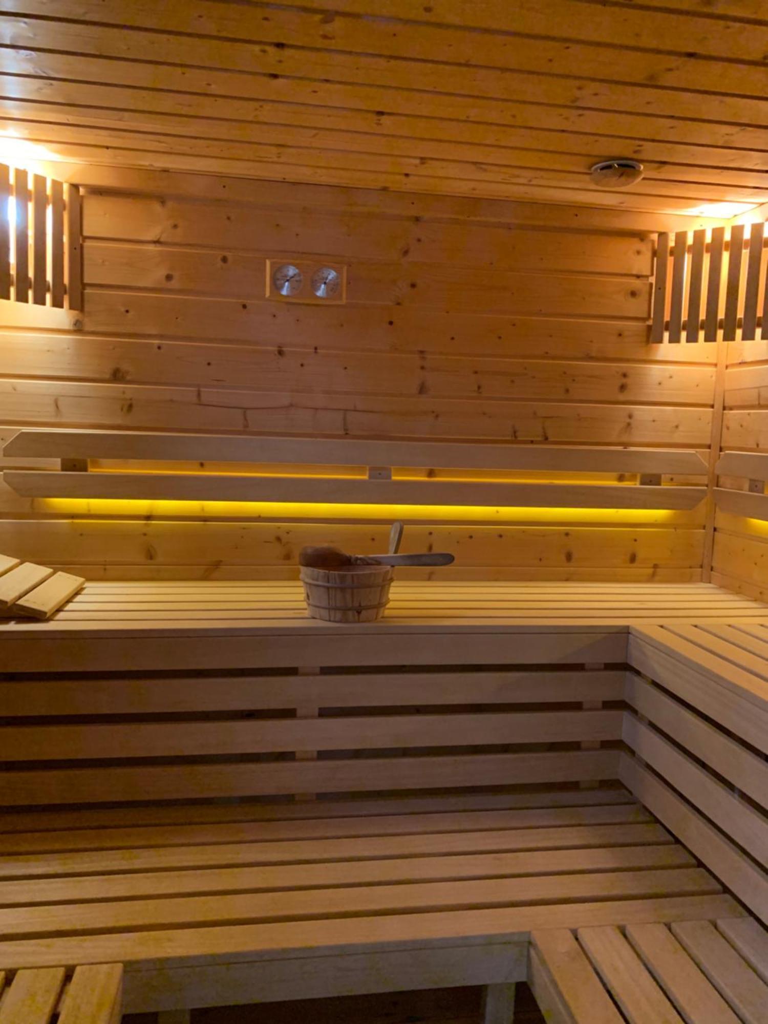 Domek Arkasasino Z Jacuzzi Ngoại thất bức ảnh
